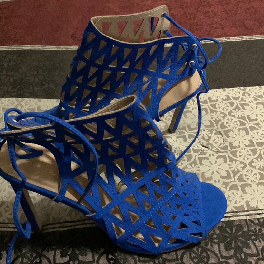 Shoedazzle Blue tie-back 4 inch stilettos. Size 11